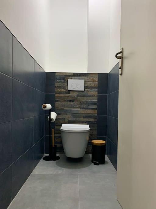 T1 Bis Cosy Et Spacieux - Wifi - Parking Gratuit Angers Esterno foto
